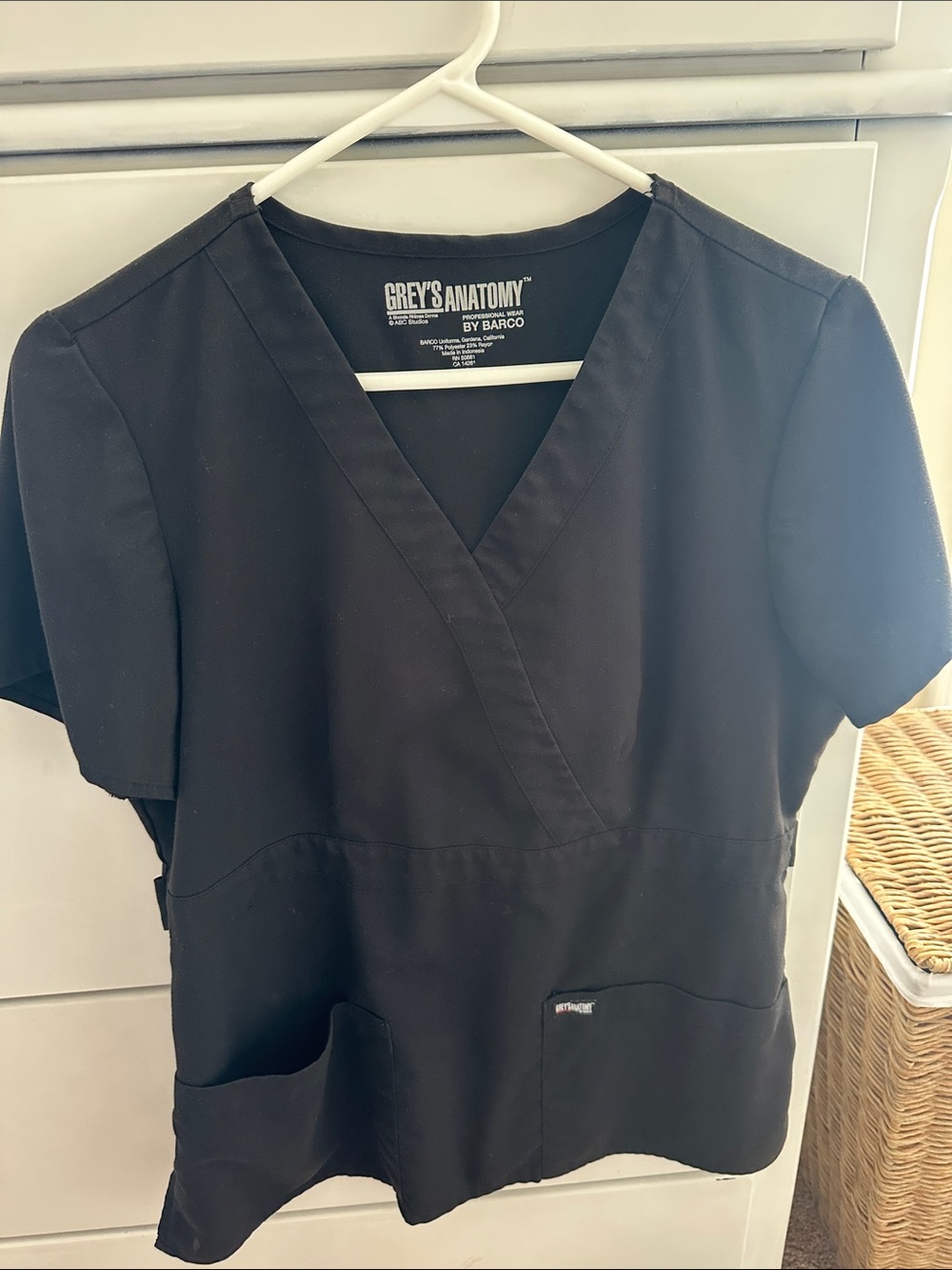 Grey's Anatomy Black V-Neck Scrub Top by Grey's Anatomy